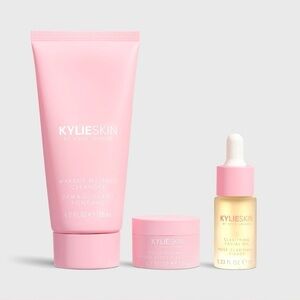 Kylie Skin Overnight Skin Set​​​